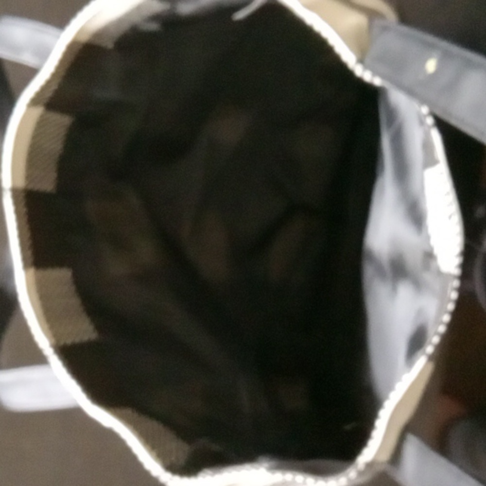 Black and white checkered tote - Picture 2 of 3